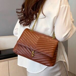 SHEIN Brown Quilted Shoulder Bag